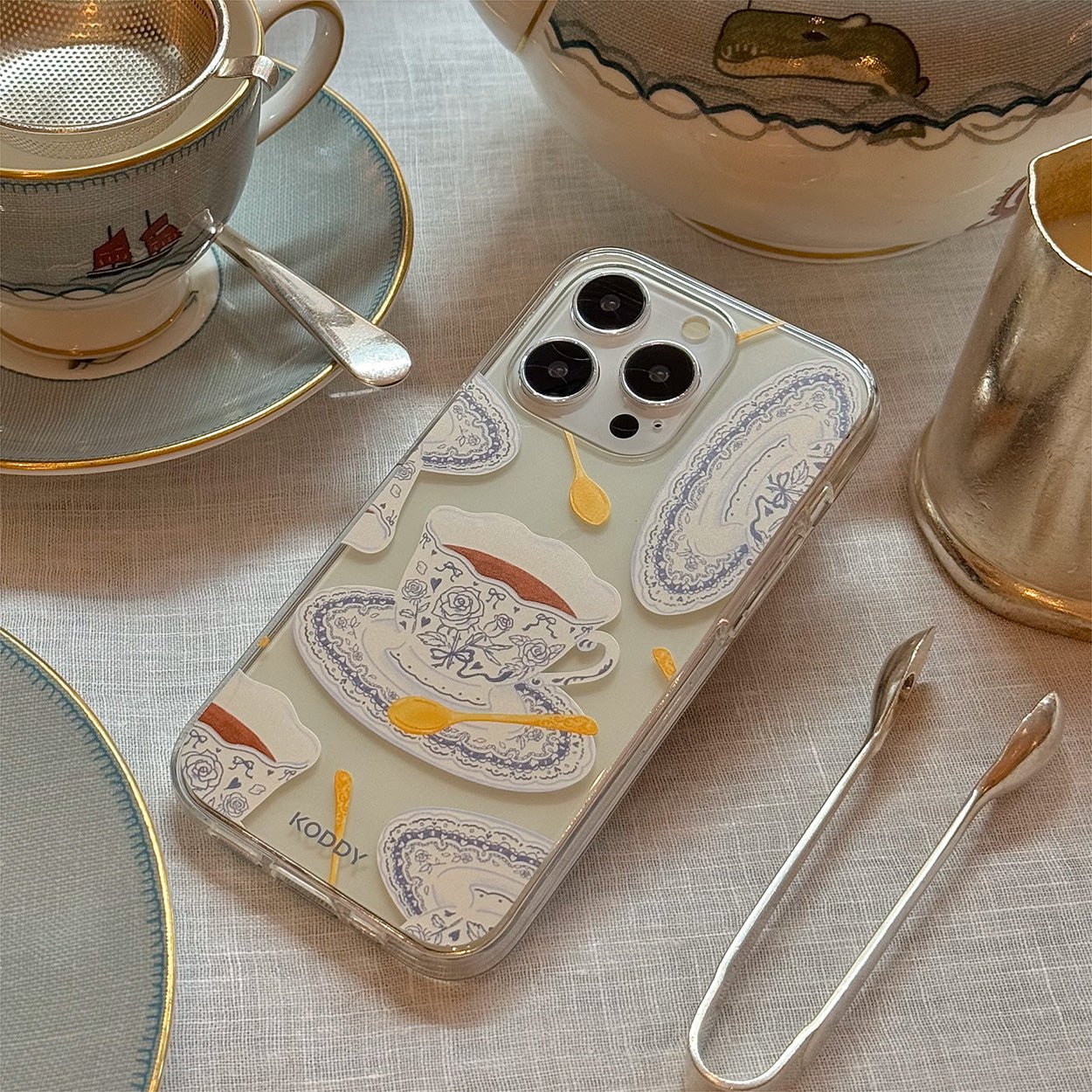 Classic Tea Cups Phone Case - KODDY